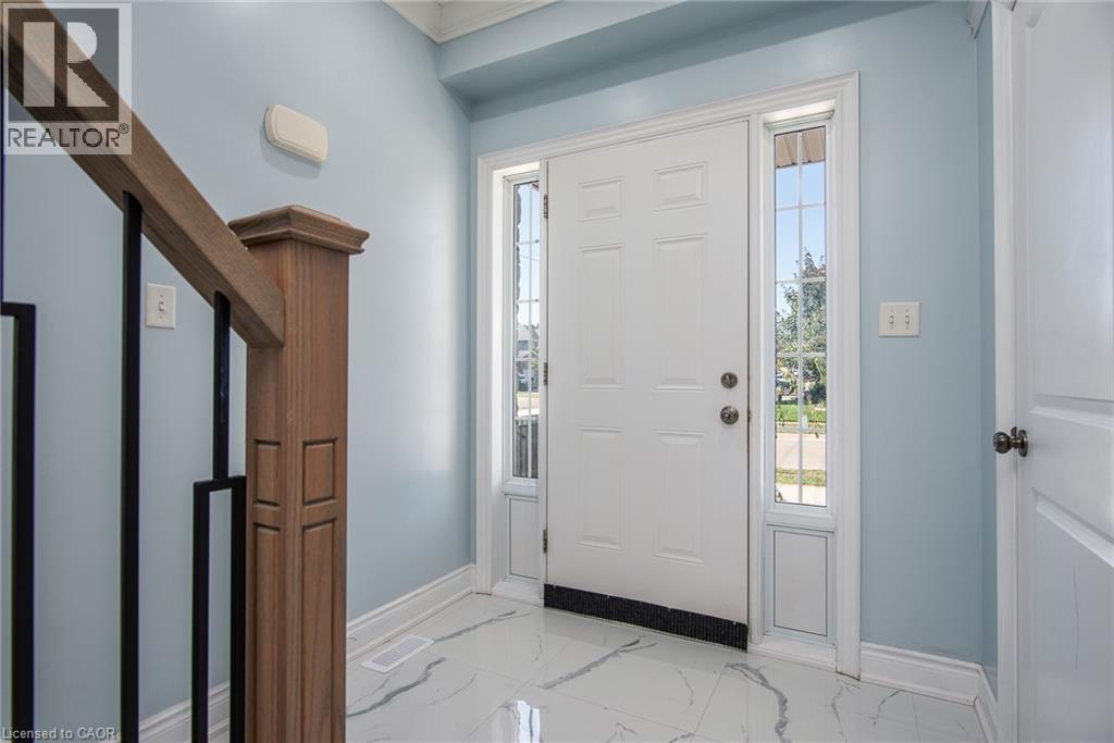 2 Valebrook Street, Kitchener, Ontario  N2A 0A2 - Photo 3 - 40769066