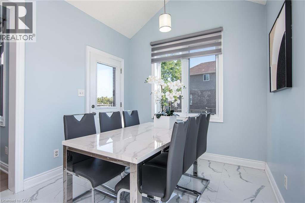 2 Valebrook Street, Kitchener, Ontario  N2A 0A2 - Photo 14 - 40769066