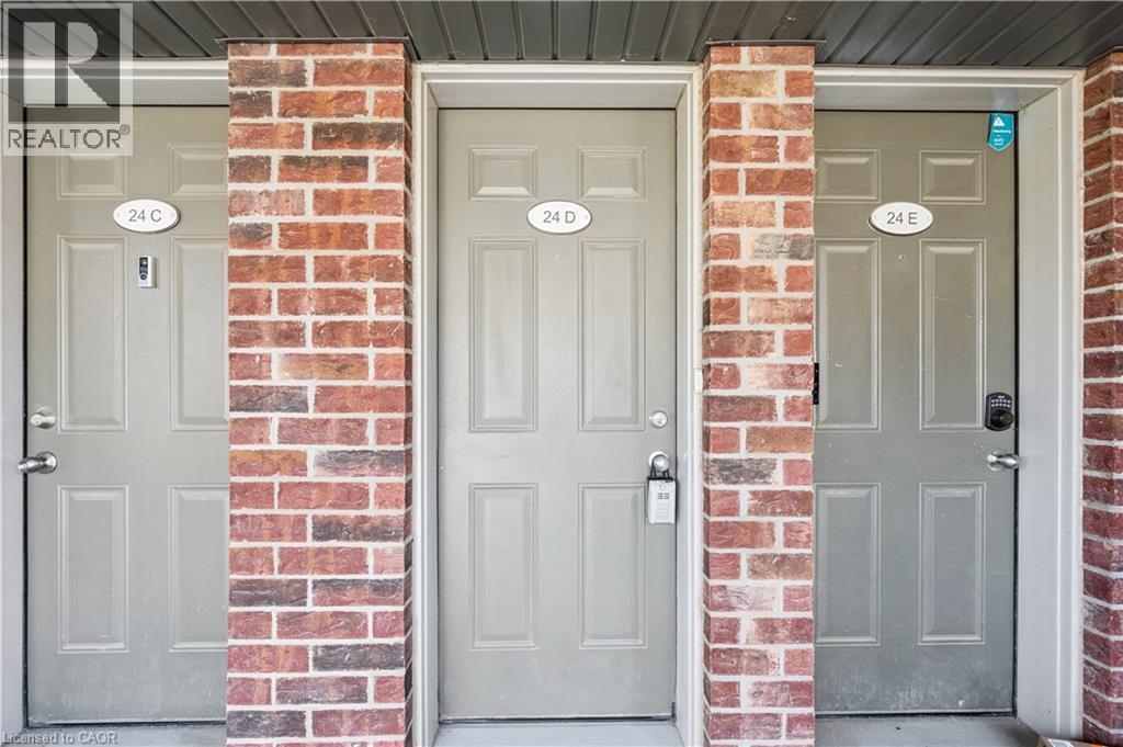 24 Sienna Street Unit# D, Kitchener, Ontario  N2R 0H6 - Photo 3 - 40769842