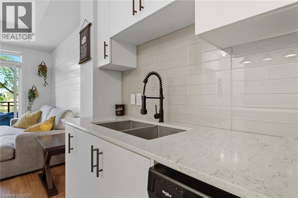 320 Plains Road E Unit# 307, Burlington, Ontario  L7T 0C1 - Photo 12 - 40776866