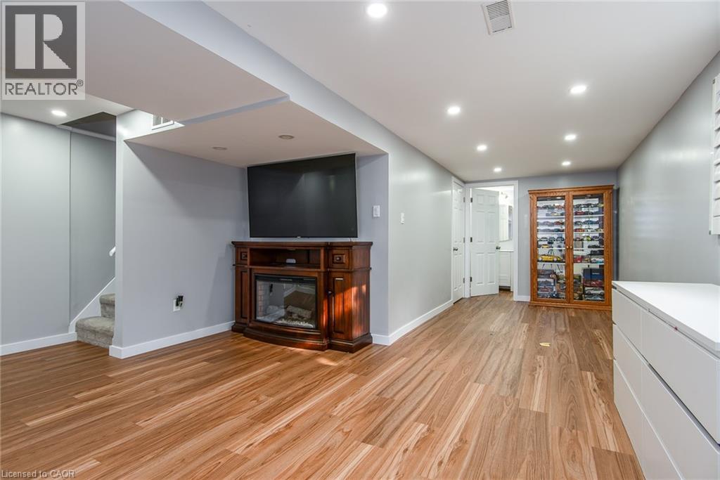 7 Forest Glen Crescent, Kitchener, Ontario  N2N 1C7 - Photo 23 - 40777413