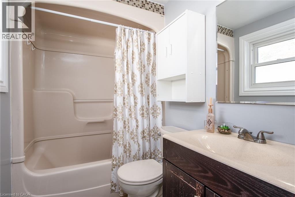 7 Forest Glen Crescent, Kitchener, Ontario  N2N 1C7 - Photo 18 - 40777413