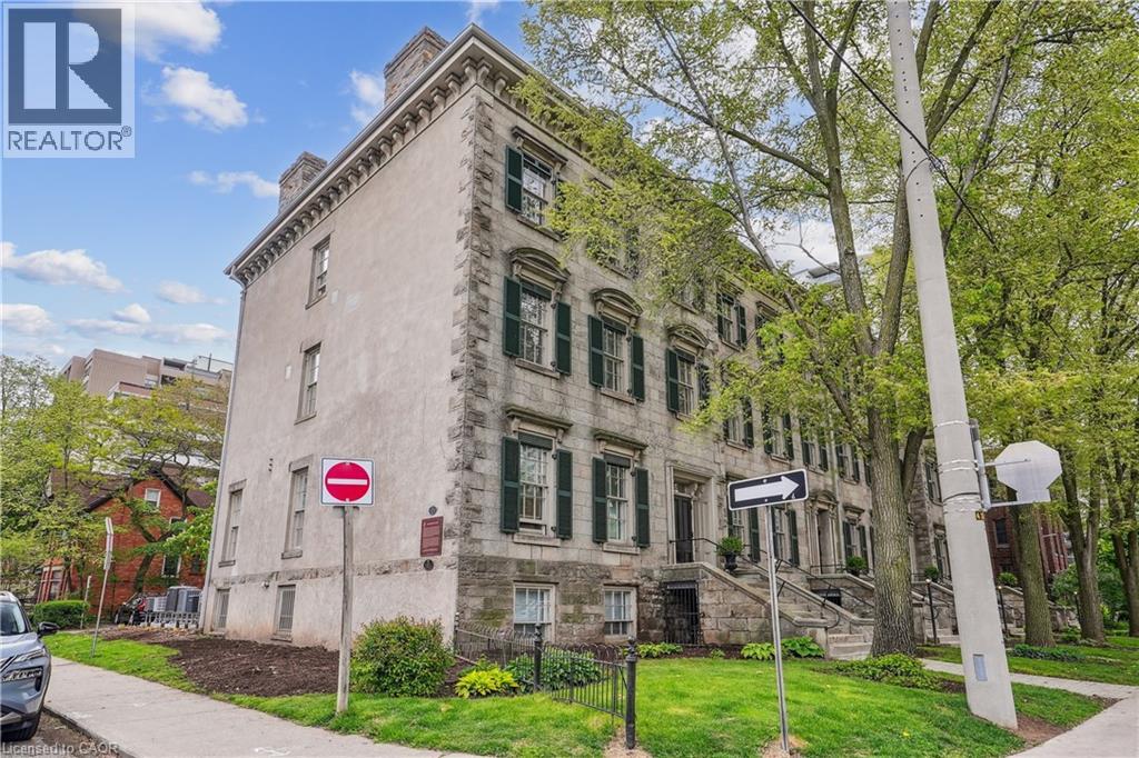 35 Duke Street Unit# 2, Hamilton, Ontario  L8P 1X2 - Photo 2 - 40783797