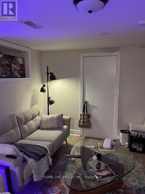 Bast - 95 Finch Avenue E, Toronto, Ontario  M2N 4R4 - Photo 2 - C12553620