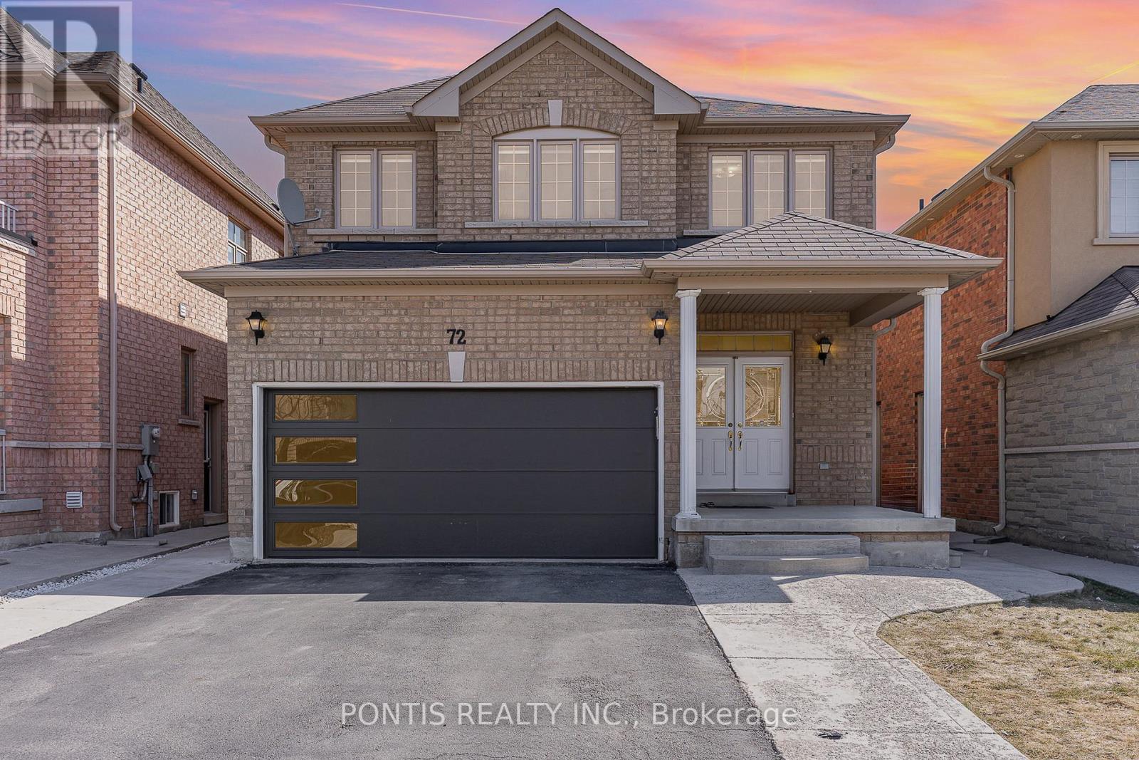 72 VANWOOD CRESCENT, Brampton, Ontario