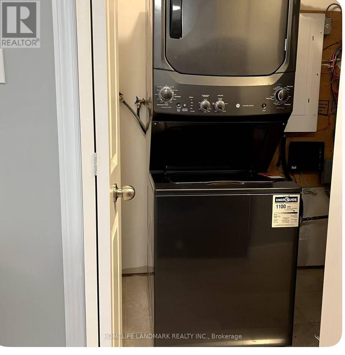 14 - 122 Courtland Avenue E, Kitchener, Ontario N2G 0B8 - Photo 7 - X12553612