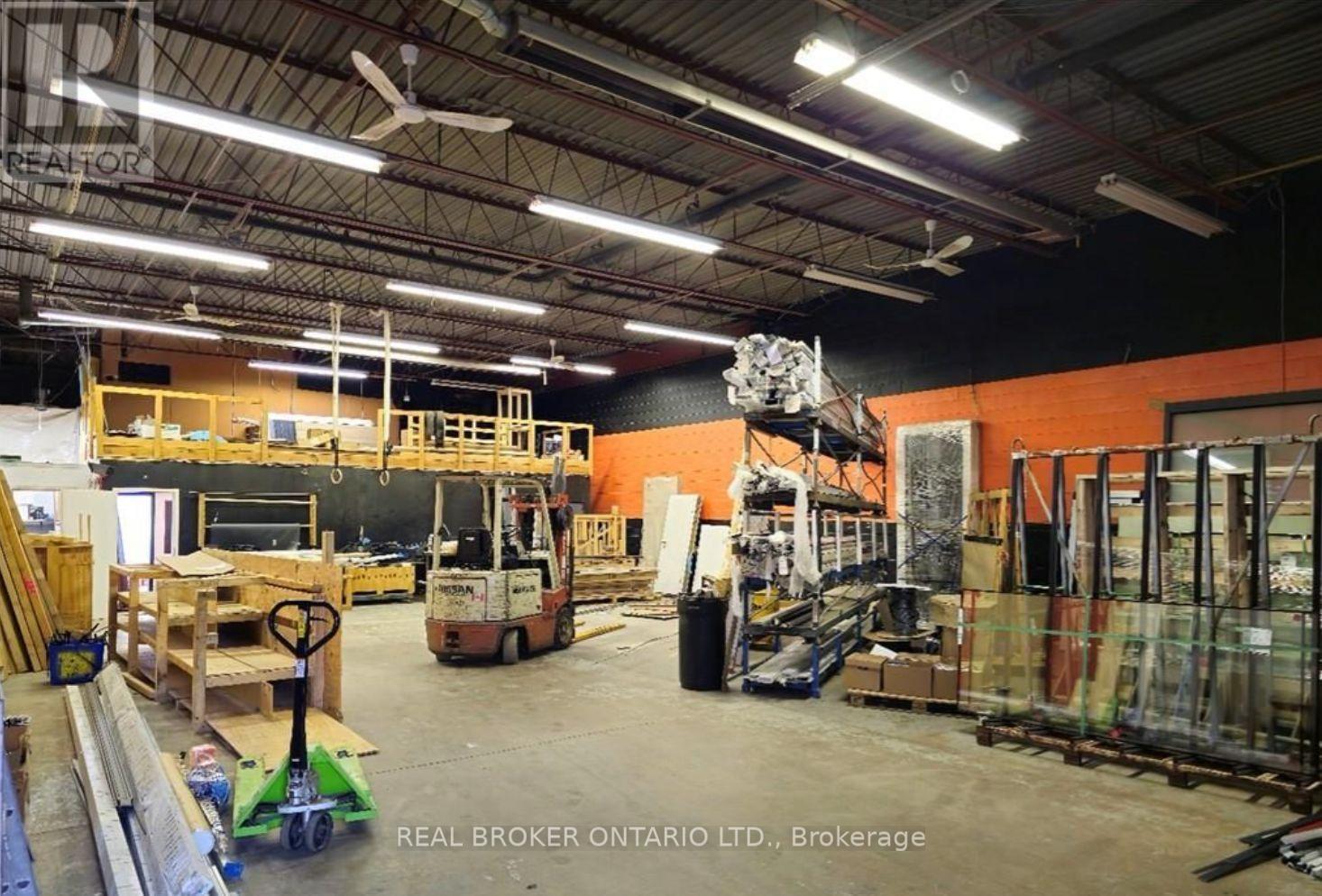 5 & 6 - 94 Dunkirk Road, St. Catharines, Ontario L2P 3H4 - Photo 5 - X12553618