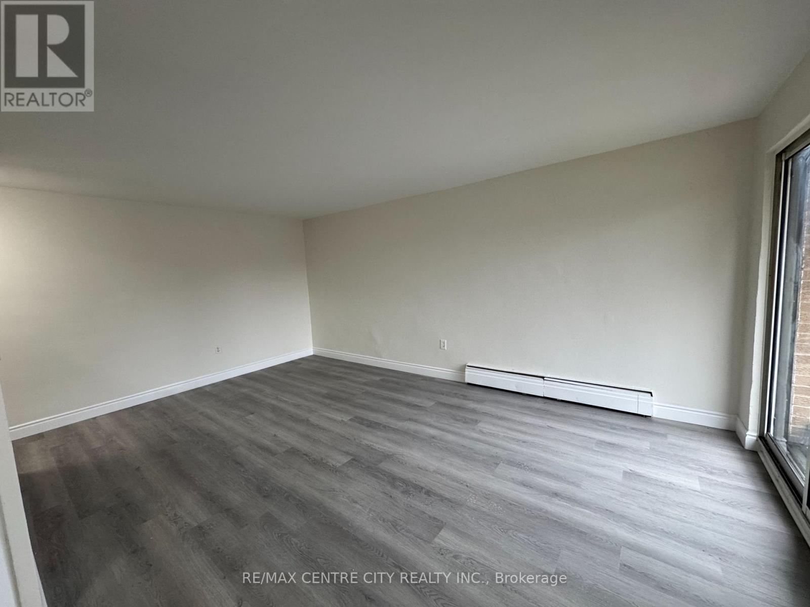 206 - 1830 Dumont Street, London East, Ontario N5W 2S1 - Photo 10 - X12553626