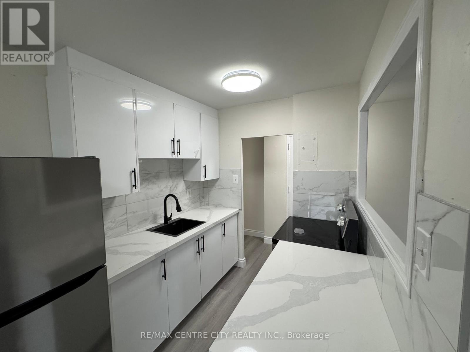 206 - 1830 Dumont Street, London East, Ontario N5W 2S1 - Photo 4 - X12553626