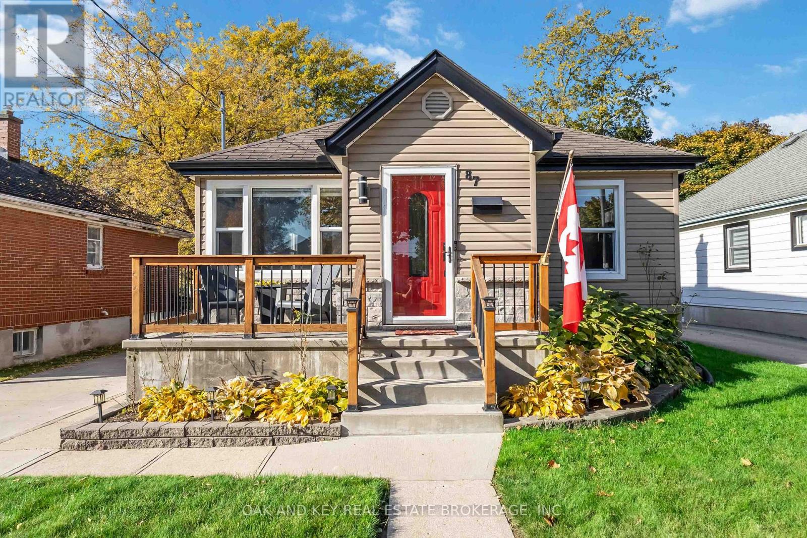 87 Elgin Street, London East, Ontario  N5Z 2T4 - Photo 2 - X12553630