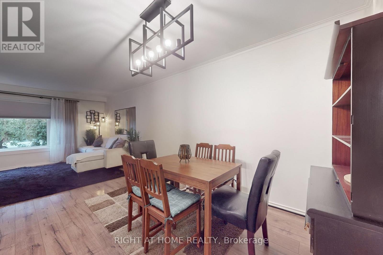 125 Fortrose Crescent, Toronto, Ontario  M3A 2H2 - Photo 10 - C12553628