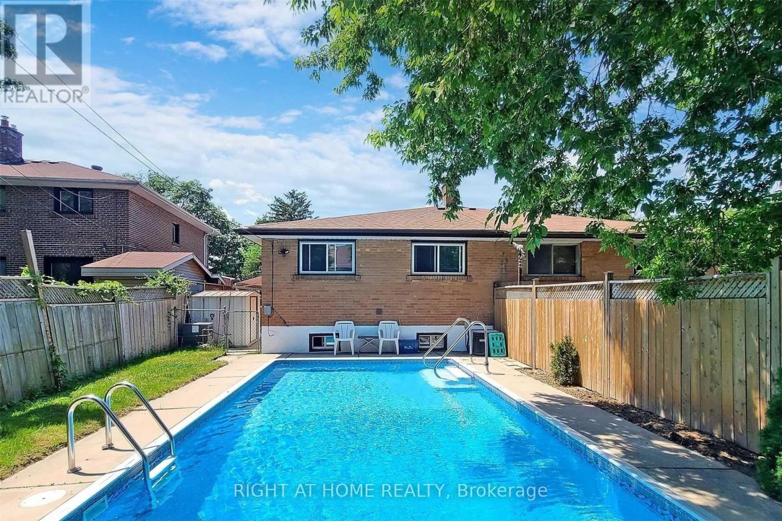 125 Fortrose Crescent, Toronto, Ontario  M3A 2H2 - Photo 35 - C12553628