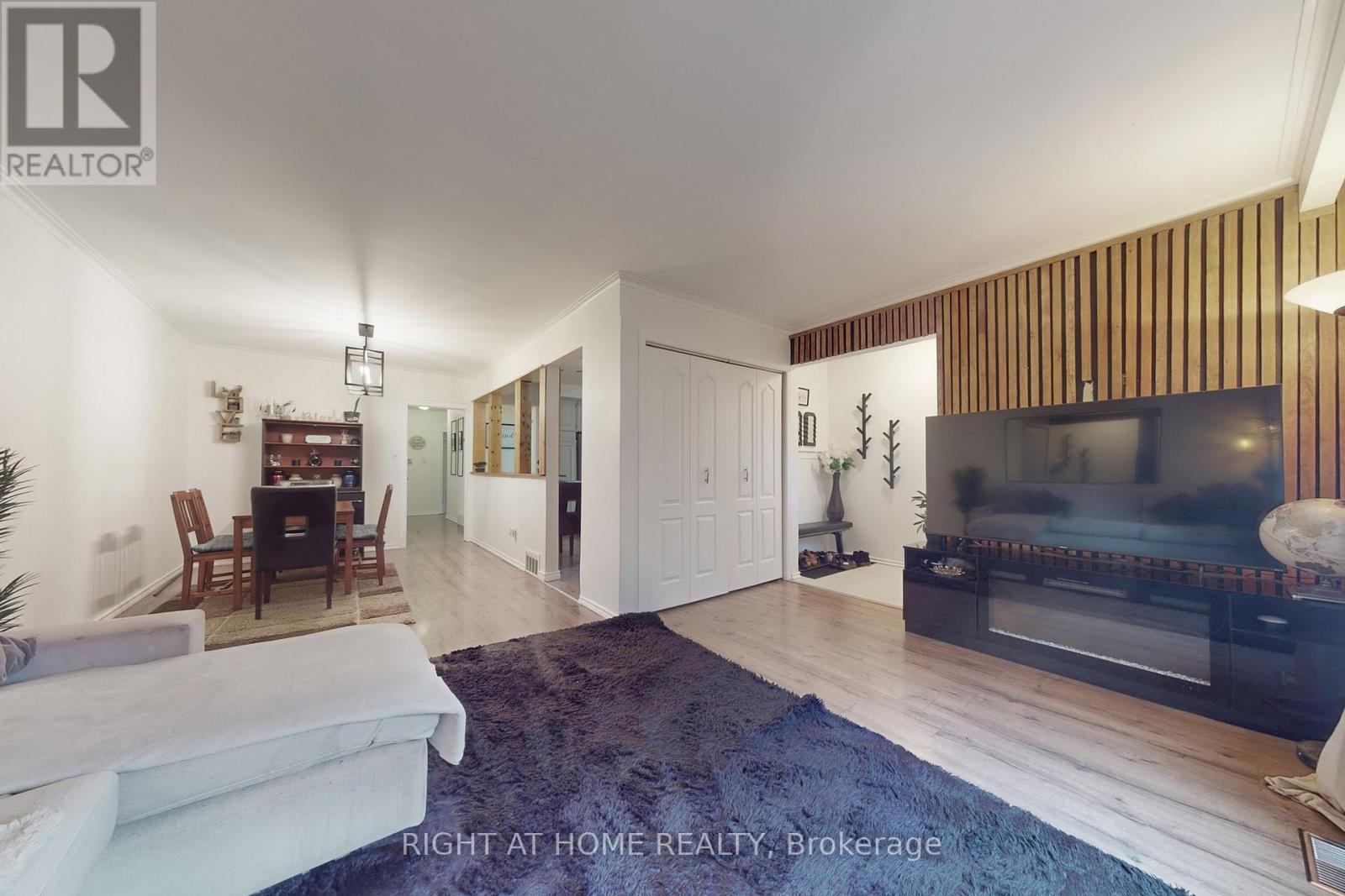 125 Fortrose Crescent, Toronto, Ontario  M3A 2H2 - Photo 6 - C12553628