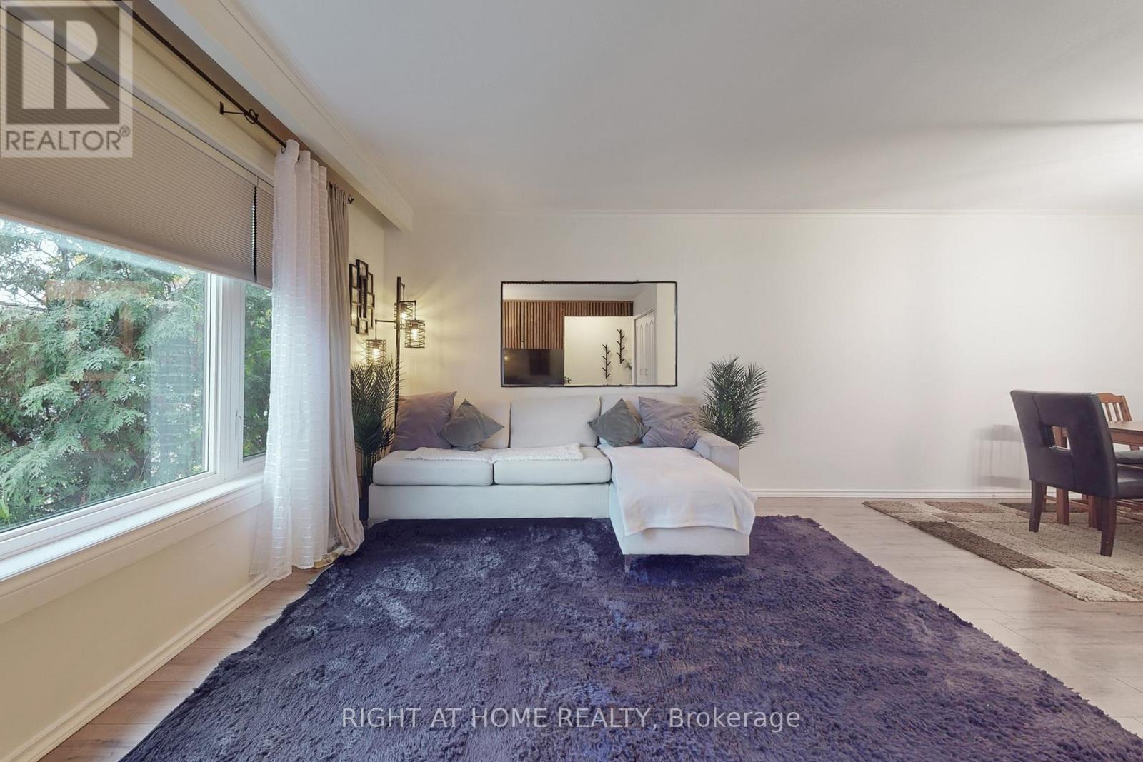 125 Fortrose Crescent, Toronto, Ontario  M3A 2H2 - Photo 9 - C12553628