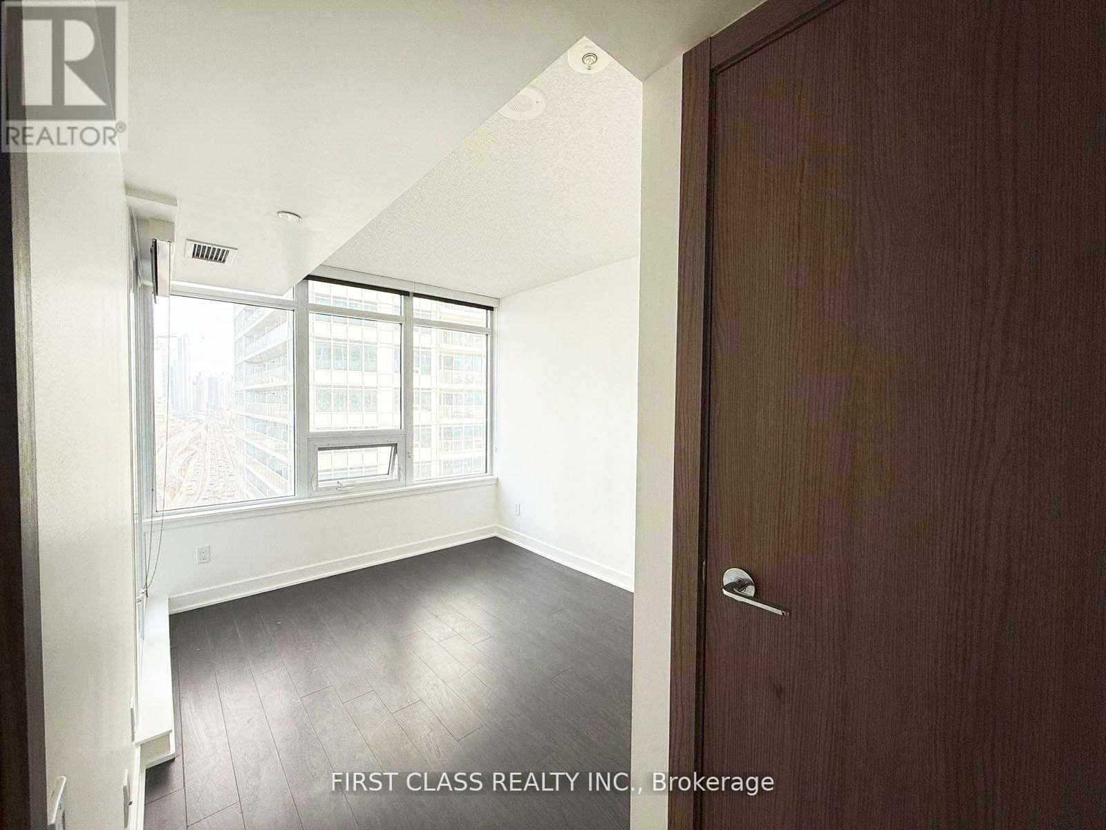 2008 - 19 Bathurst St Street, Toronto, Ontario M5V 0N2 - Photo 8 - C12553674