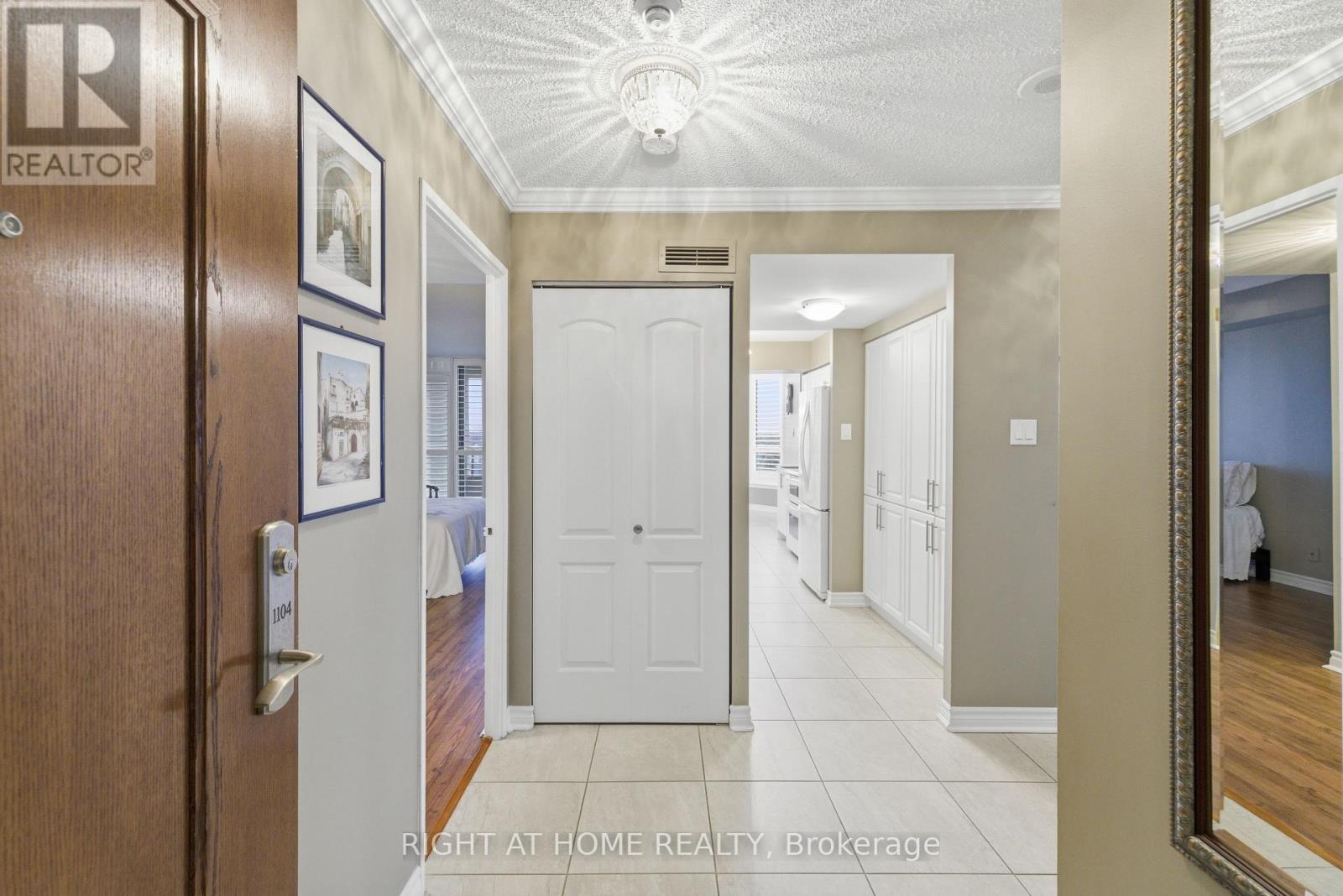 1104 - 1890 Valley Farm Road, Pickering, Ontario  L1V 6B4 - Photo 3 - E12553636