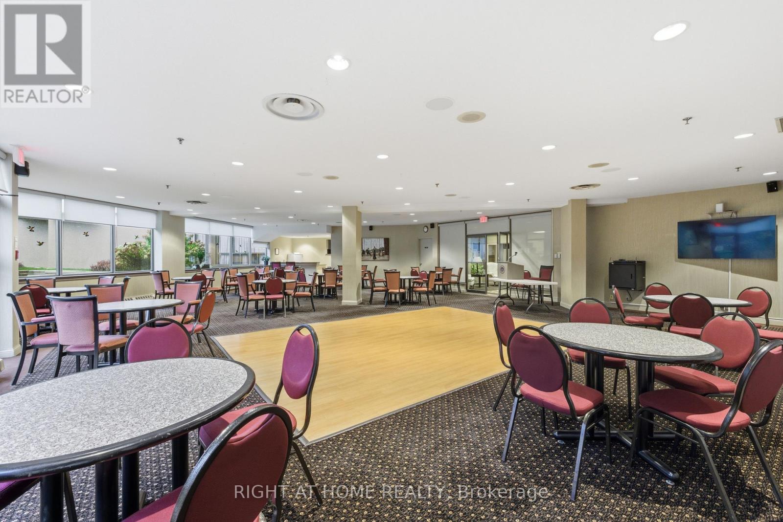 1104 - 1890 Valley Farm Road, Pickering, Ontario  L1V 6B4 - Photo 40 - E12553636