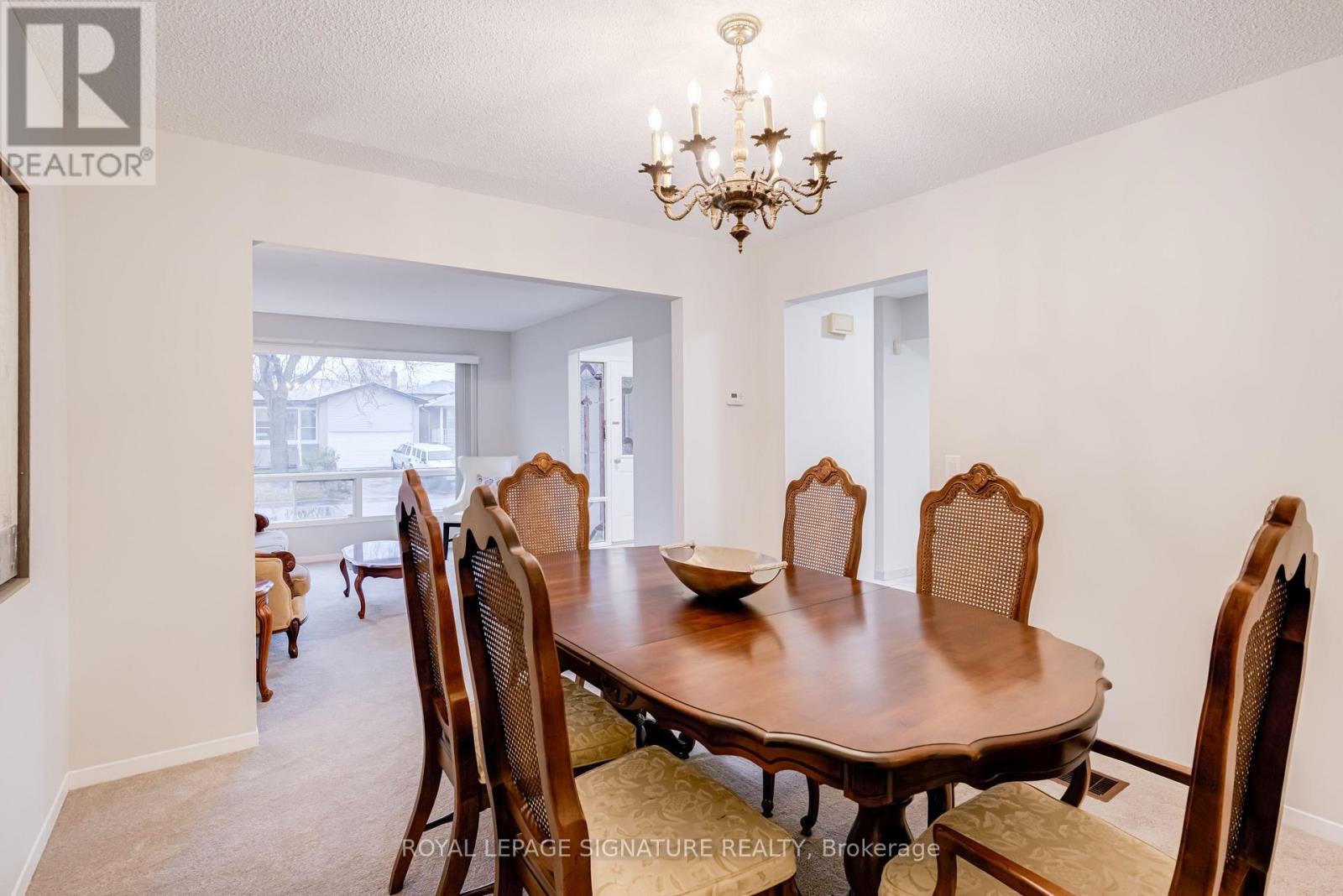 35 Parsonage Drive, Toronto, Ontario  M1B 4J2 - Photo 11 - E12553640