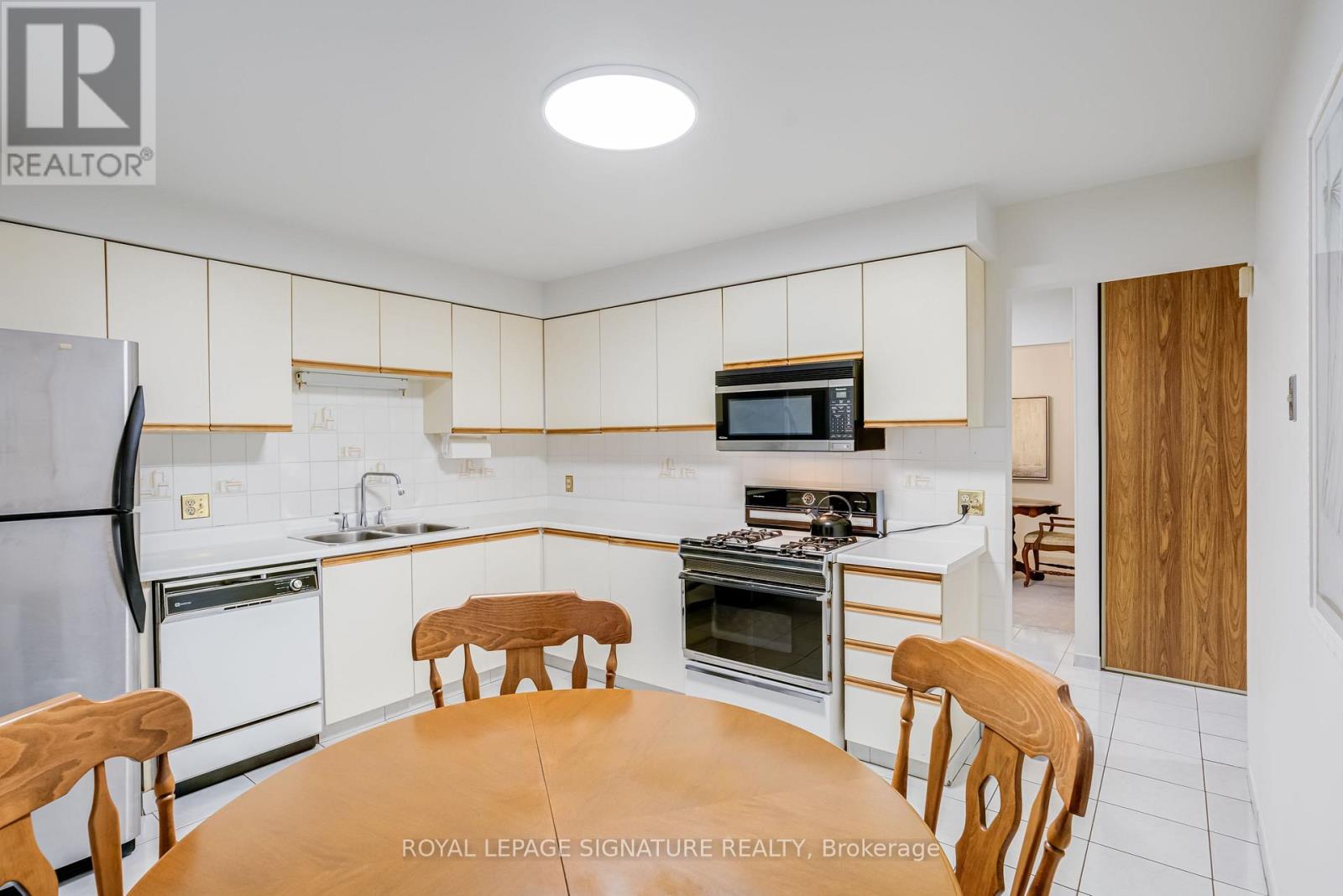 35 Parsonage Drive, Toronto, Ontario  M1B 4J2 - Photo 15 - E12553640