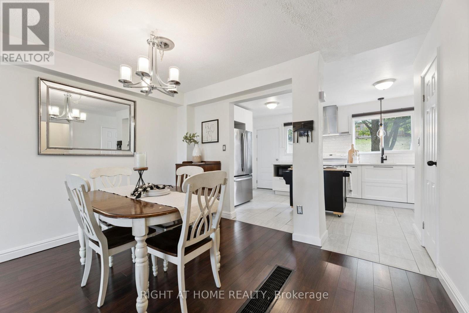 923 Southridge Street, Oshawa, Ontario  L1H 8A4 - Photo 12 - E12553642