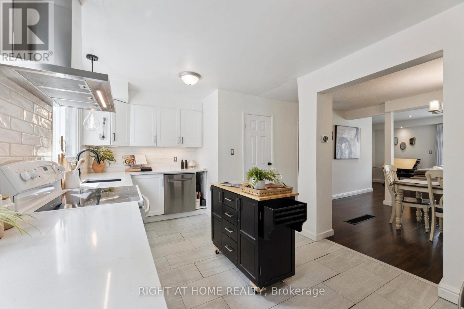 923 Southridge Street, Oshawa, Ontario  L1H 8A4 - Photo 16 - E12553642