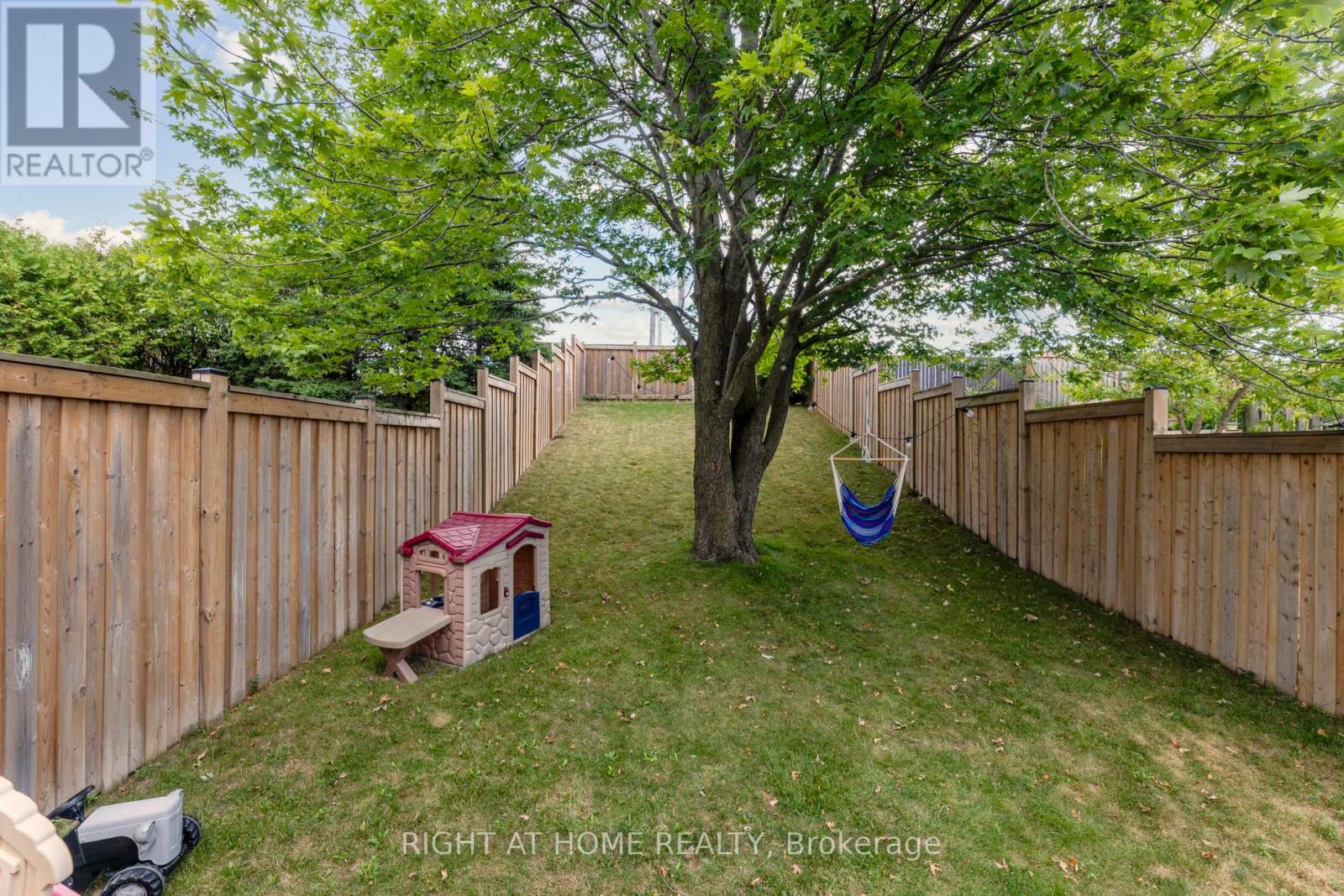 923 Southridge Street, Oshawa, Ontario  L1H 8A4 - Photo 36 - E12553642