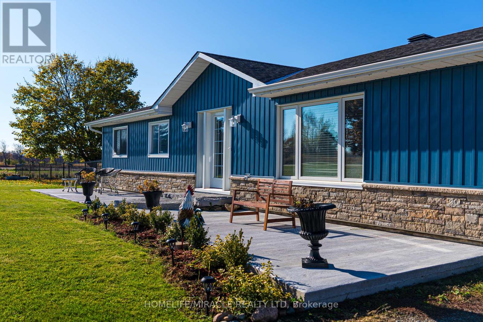 4700 Concession Rd 3, New Tecumseth, Ontario  L9R 1V1 - Photo 3 - N12553632