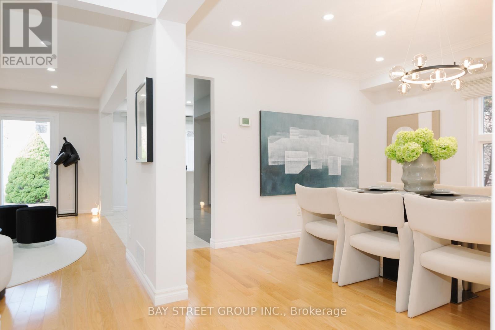 75 Breckonwood Crescent, Markham, Ontario  L3T 5G8 - Photo 9 - N12553638