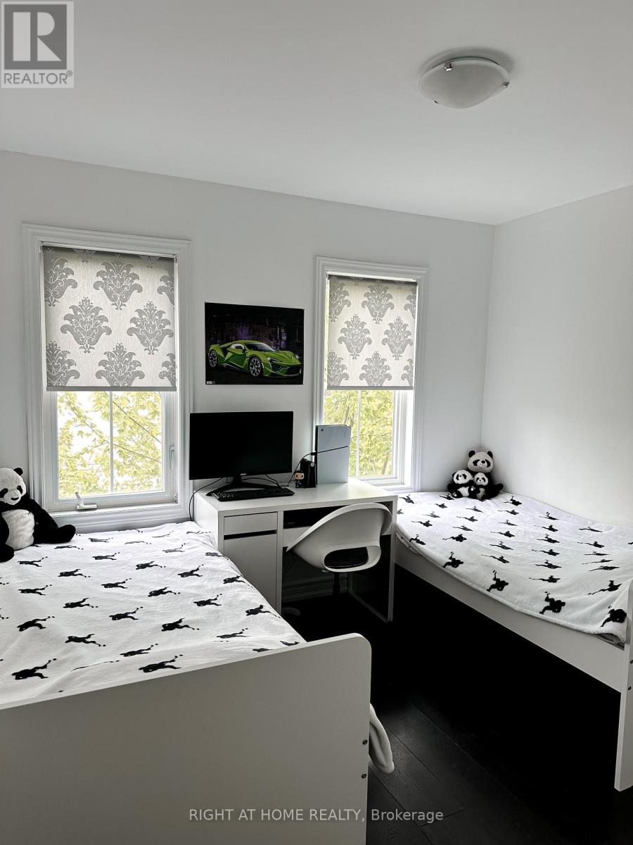 423 - 201 Pine Grove Road, Vaughan, Ontario  L4L 0H8 - Photo 5 - N12553646