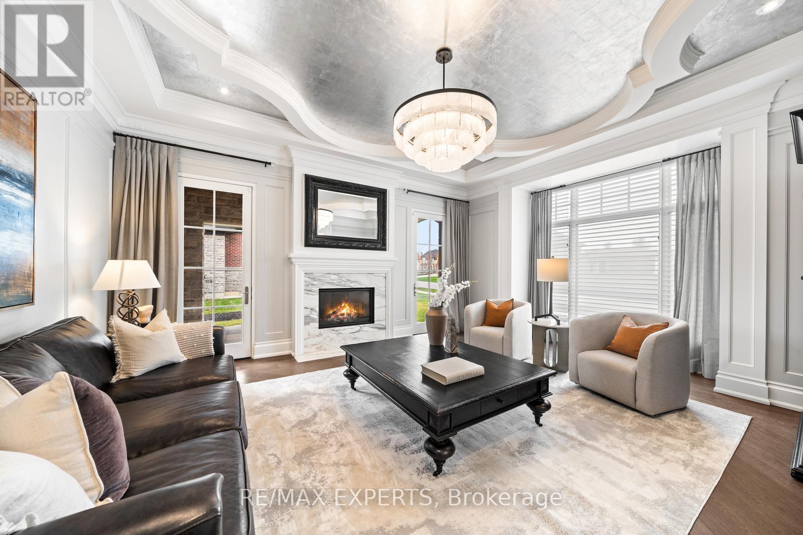 205 Northern Pines Boulevard, Vaughan, Ontario  L4H 4E5 - Photo 5 - N12553670