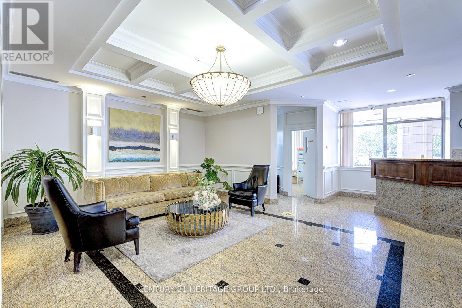 1003 - 130 Pond Drive, Markham, Ontario  L3T 7W5 - Photo 3 - N12553684