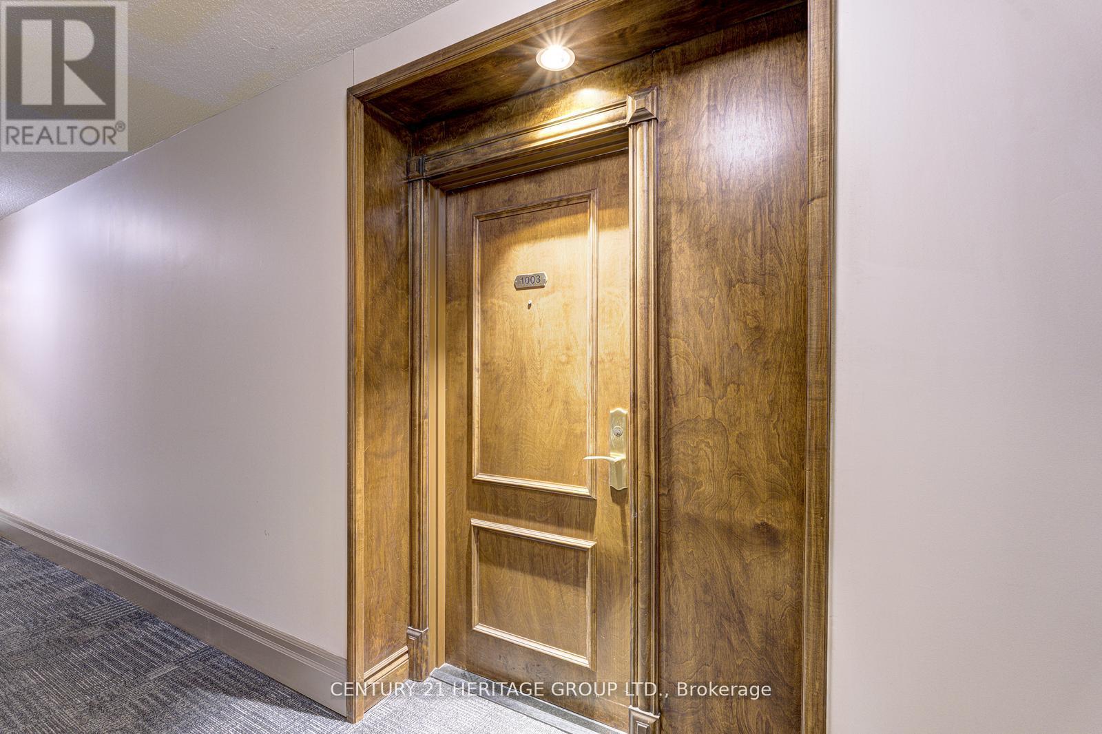 1003 - 130 Pond Drive, Markham, Ontario  L3T 7W5 - Photo 6 - N12553684