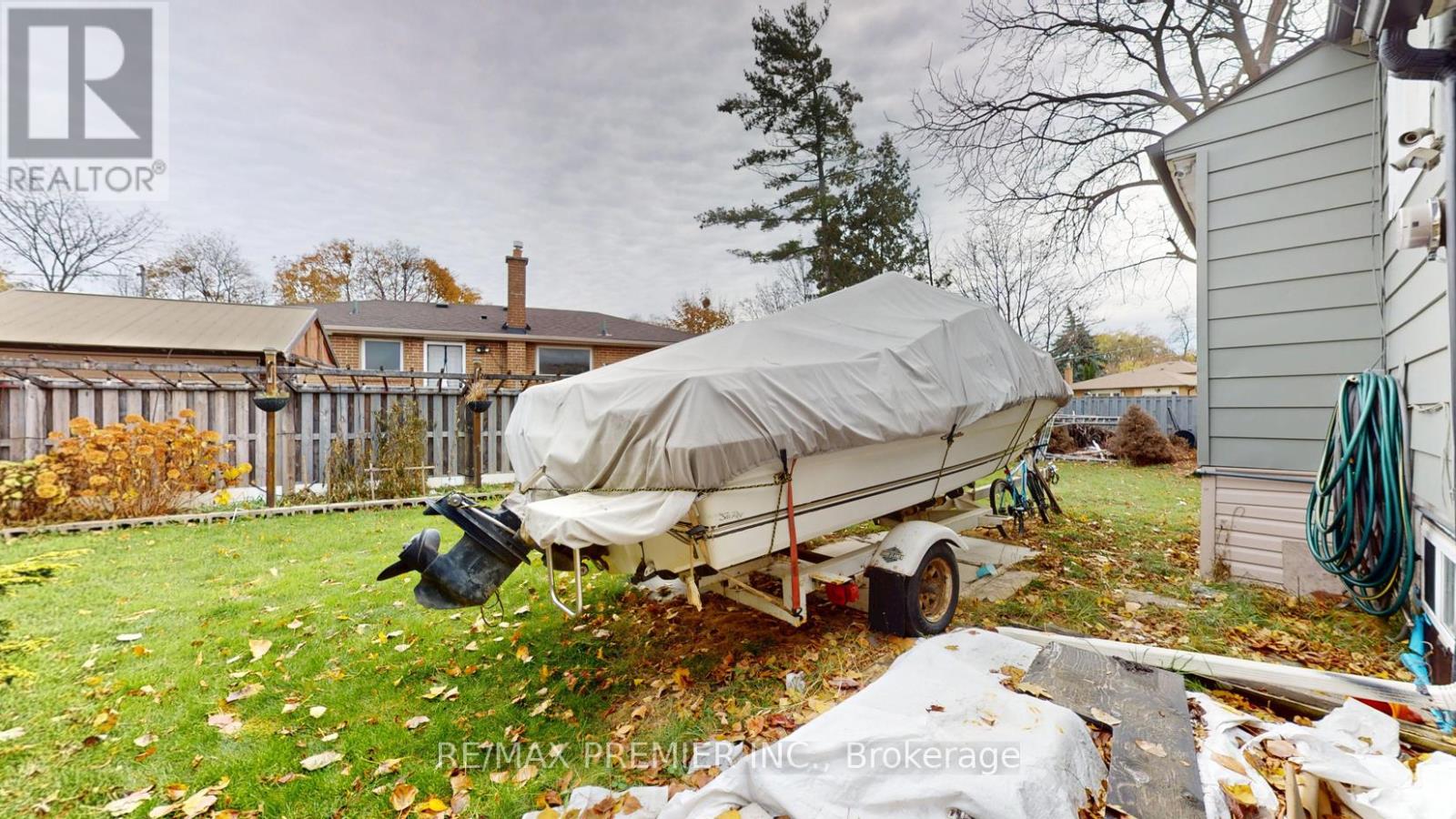 425 Balmoral Drive, Brampton, Ontario  L6T 1W1 - Photo 20 - W12553648