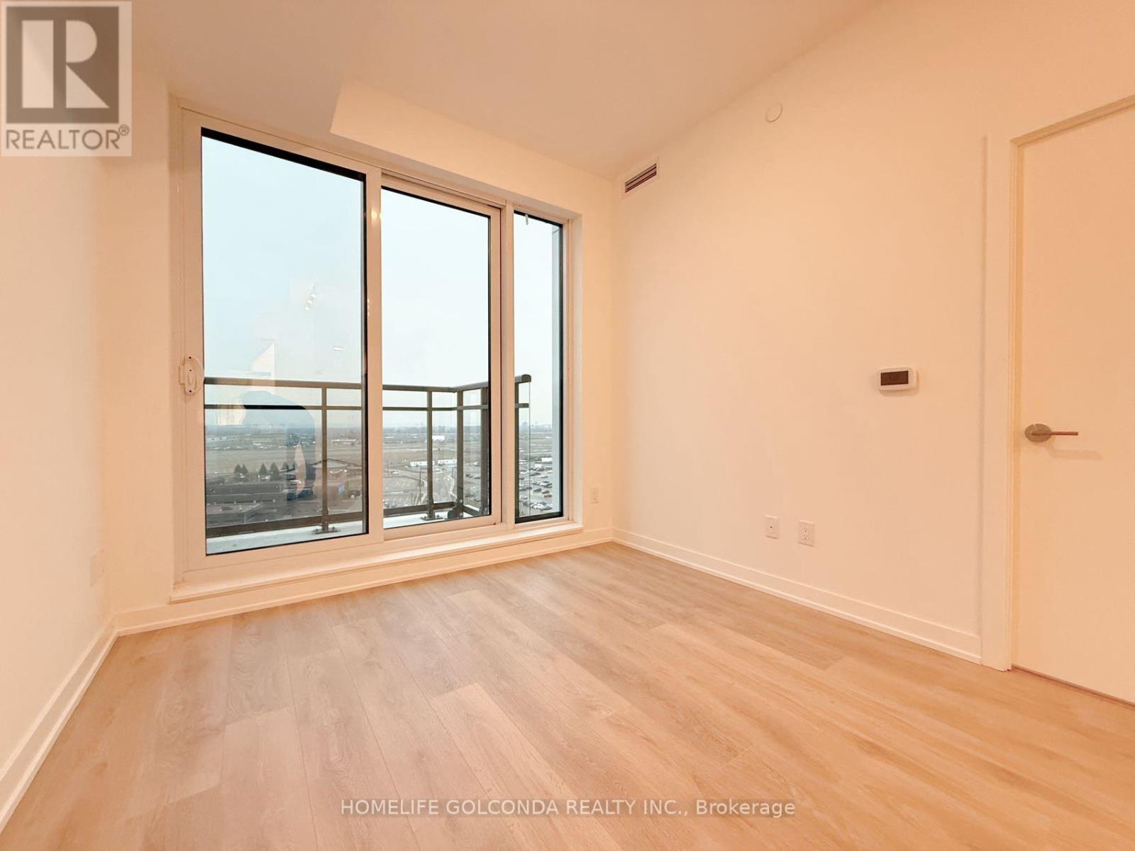 Lph20 - 1100 Sheppard Avenue W, Toronto, Ontario  M3K 0E4 - Photo 5 - W12553662