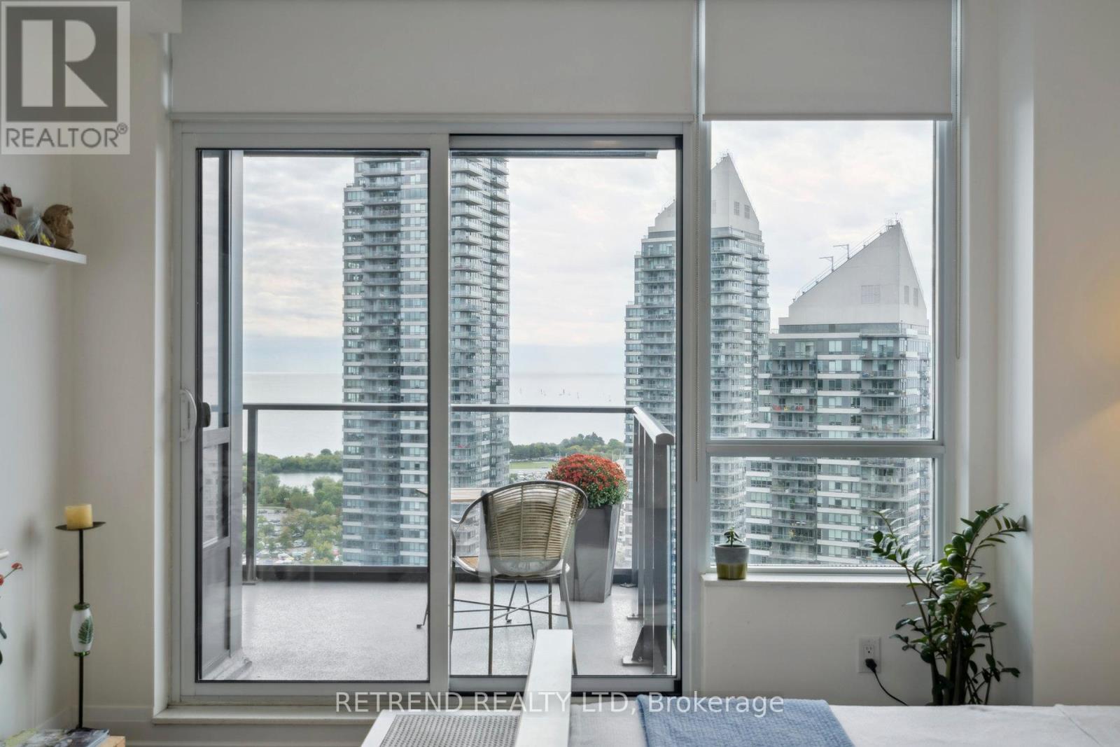 2403 - 36 Park Lawn Road, Toronto, Ontario  M8V 0E5 - Photo 17 - W12553680