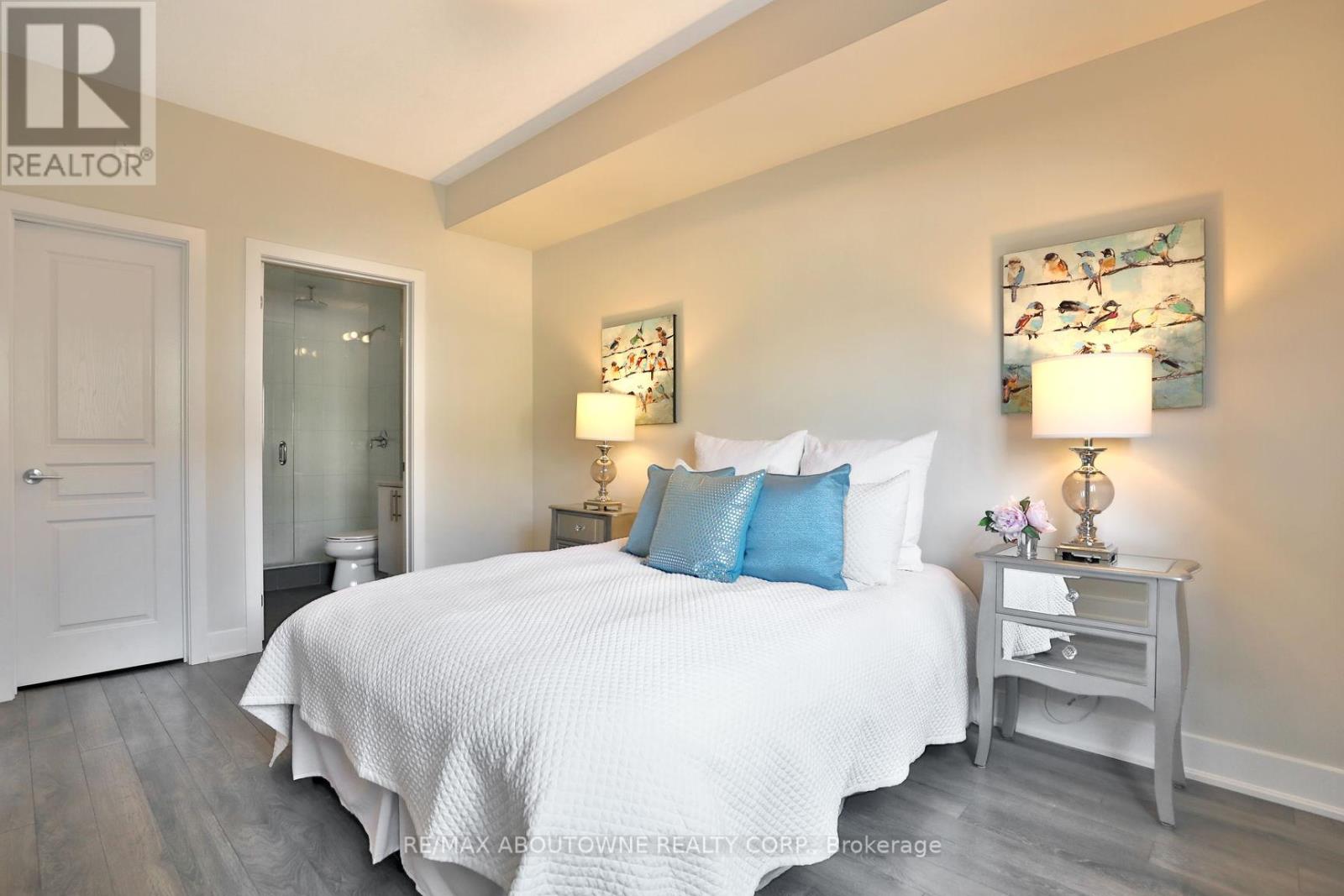 103 - 128 Garden Drive, Oakville, Ontario  L6K 0H7 - Photo 19 - W12553688