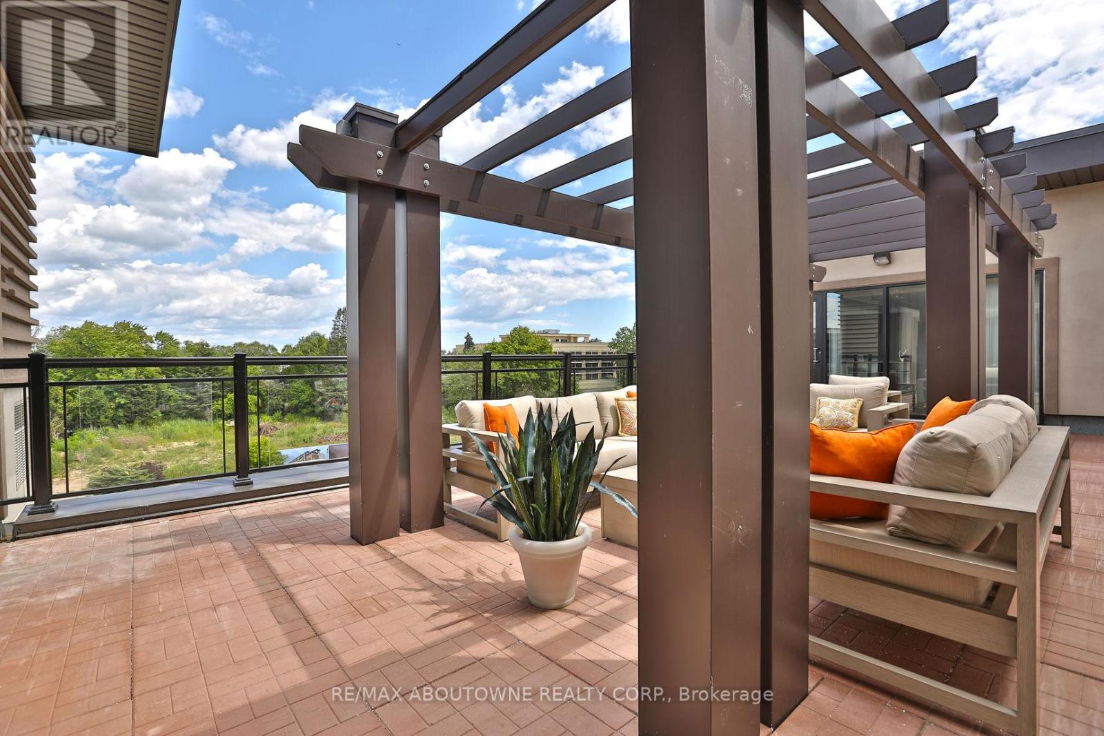 103 - 128 Garden Drive, Oakville, Ontario  L6K 0H7 - Photo 28 - W12553688