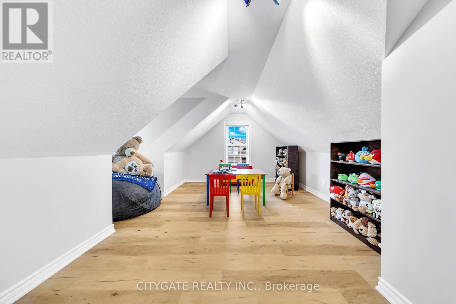 552 Falconridge Crescent, Waterloo, Ontario  N2K 4J2 - Photo 24 - X12553644