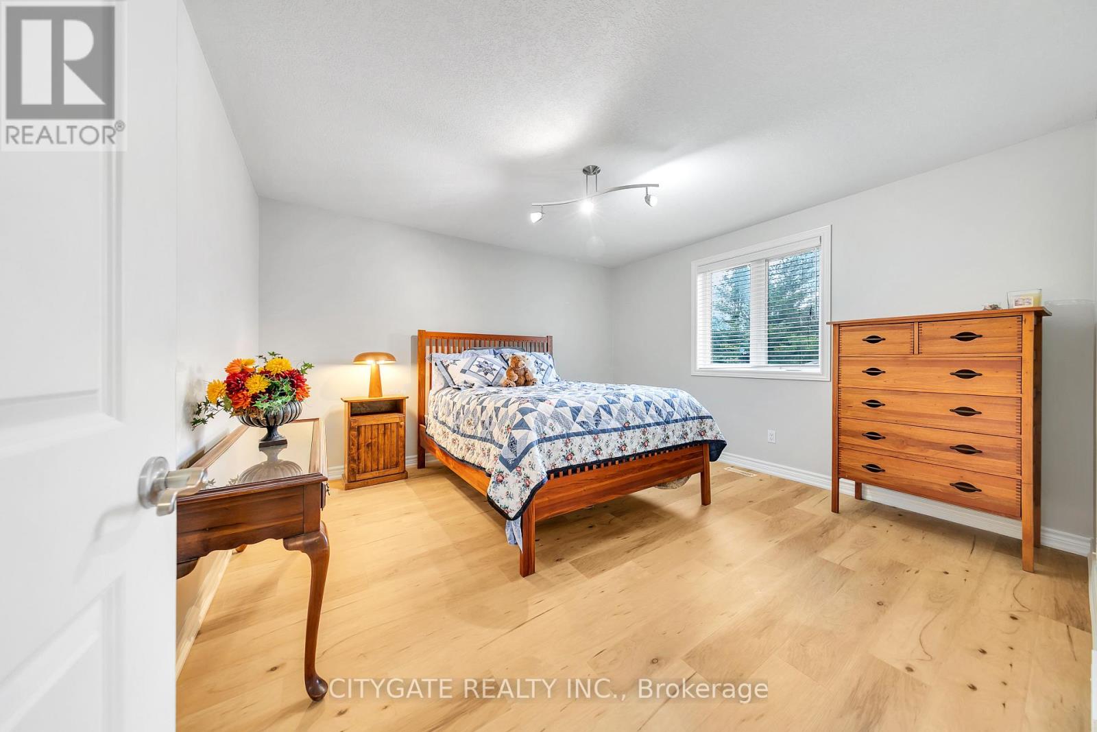 552 Falconridge Crescent, Waterloo, Ontario  N2K 4J2 - Photo 26 - X12553644