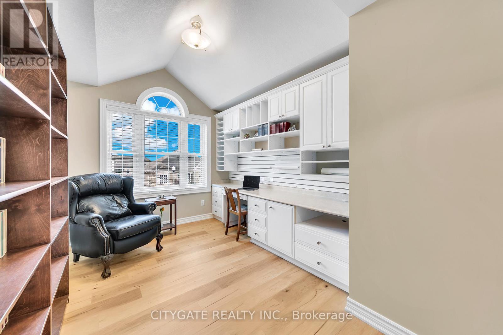 552 Falconridge Crescent, Waterloo, Ontario  N2K 4J2 - Photo 30 - X12553644