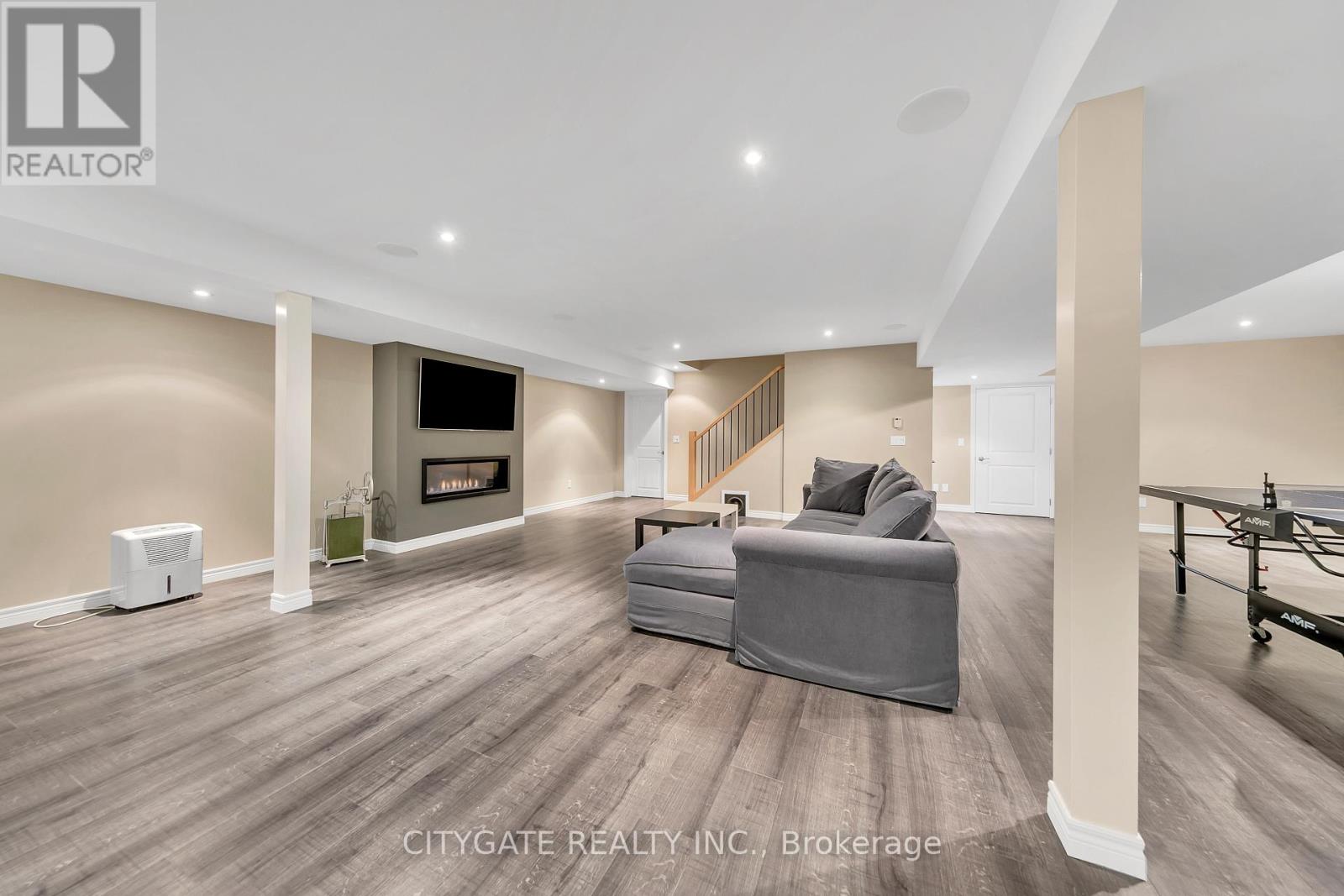 552 Falconridge Crescent, Waterloo, Ontario  N2K 4J2 - Photo 35 - X12553644