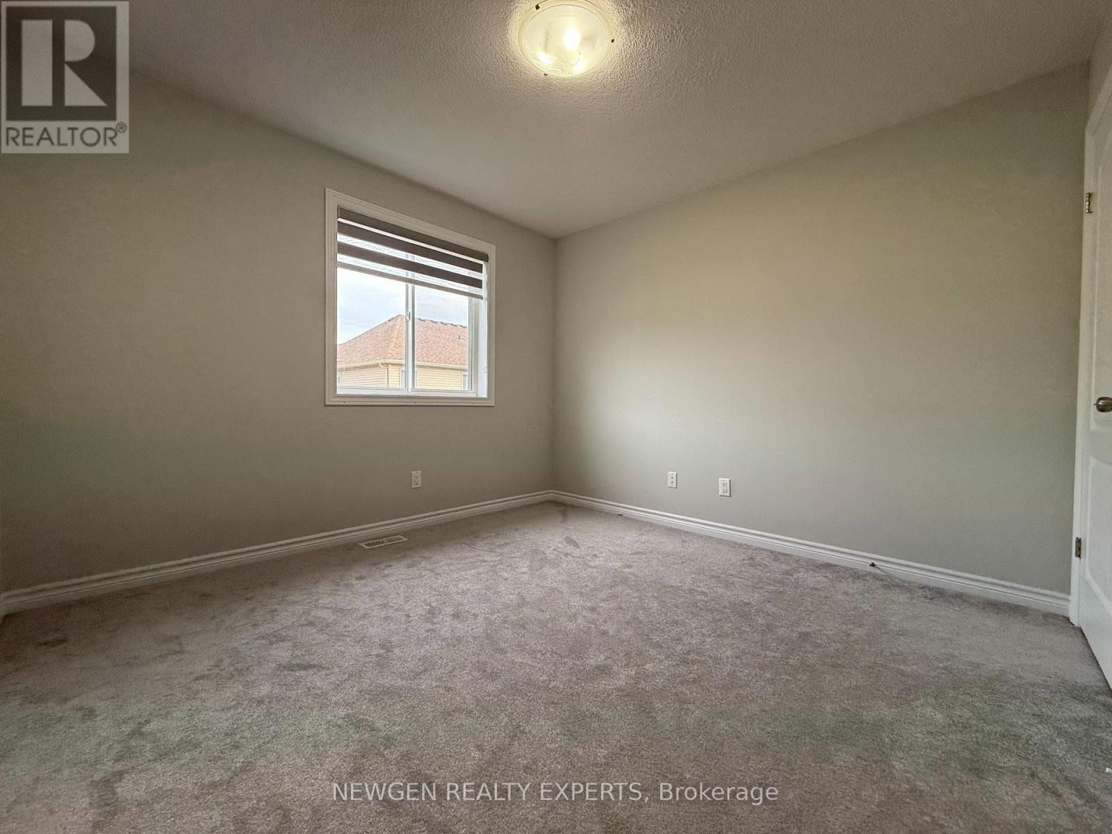 11 Gleason Crescent, Kitchener, Ontario  N2M 0B7 - Photo 23 - X12553660