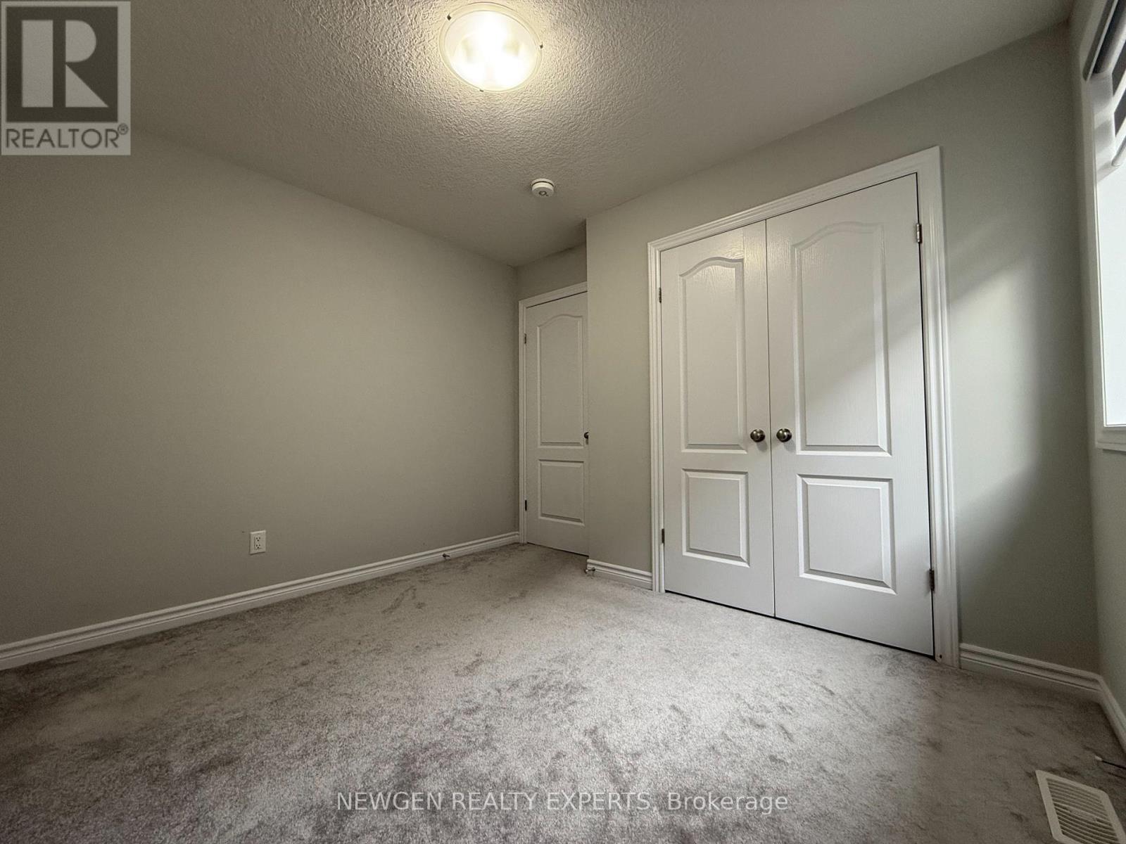 11 Gleason Crescent, Kitchener, Ontario  N2M 0B7 - Photo 32 - X12553660