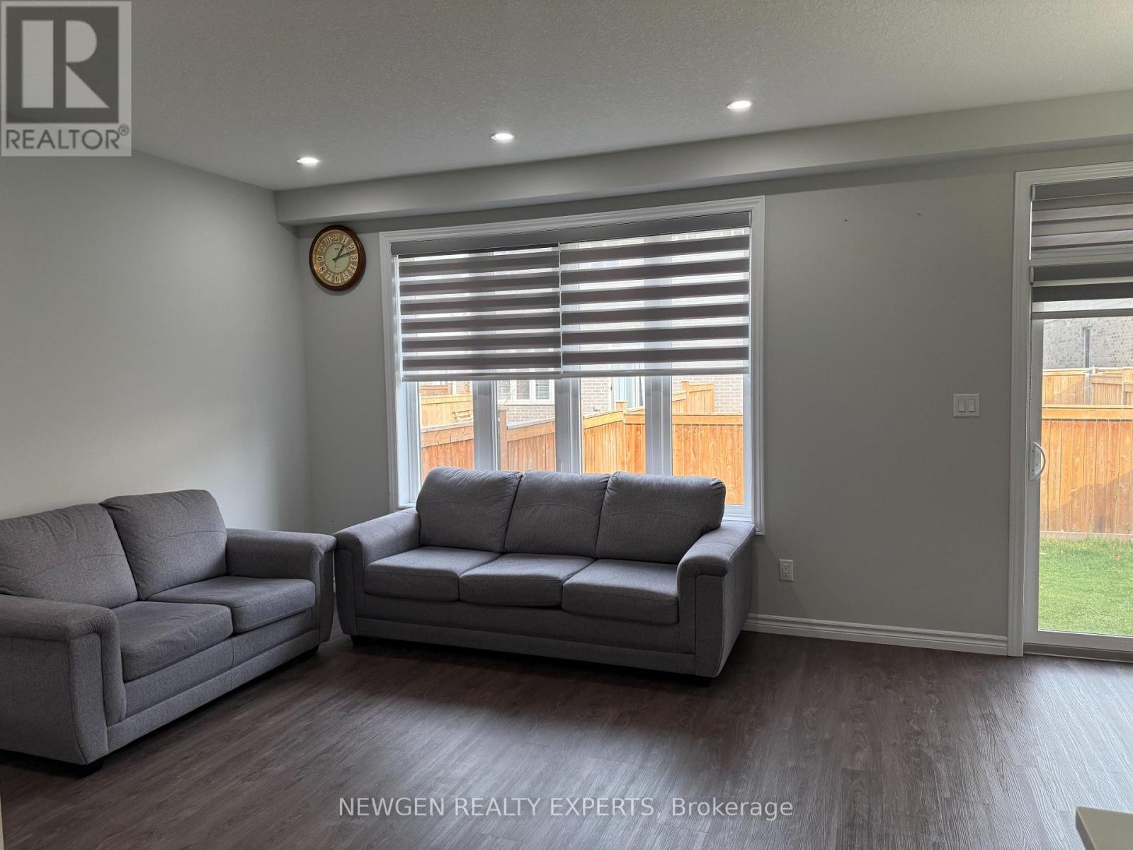 11 Gleason Crescent, Kitchener, Ontario  N2M 0B7 - Photo 8 - X12553660