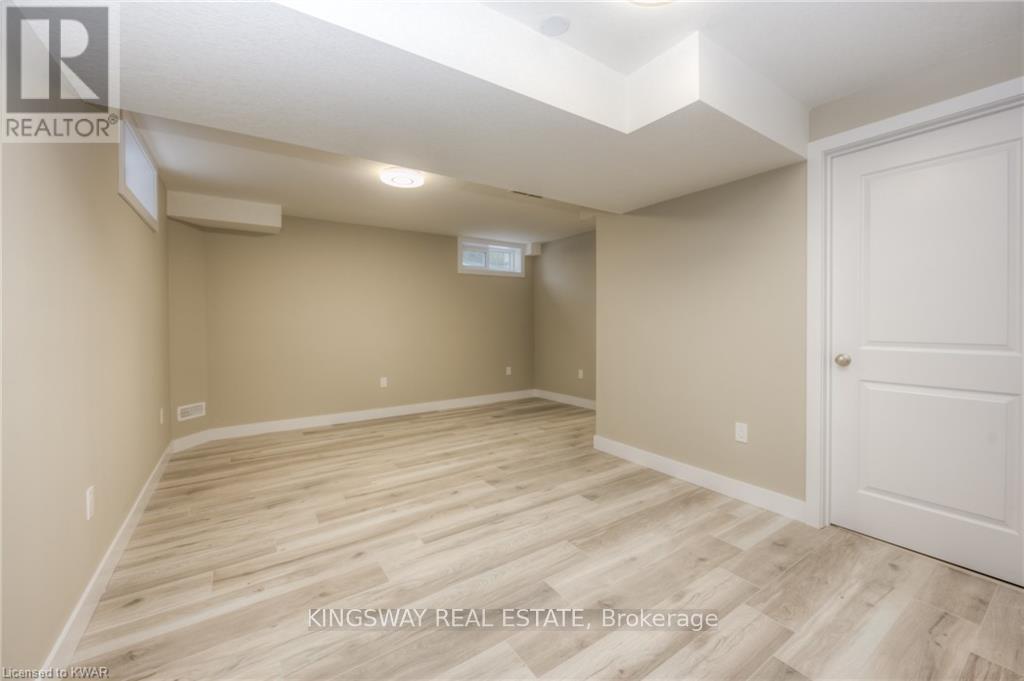 1 Highbook St. Street W, Kitchener, Ontario  N2E 3N9 - Photo 11 - X12553672