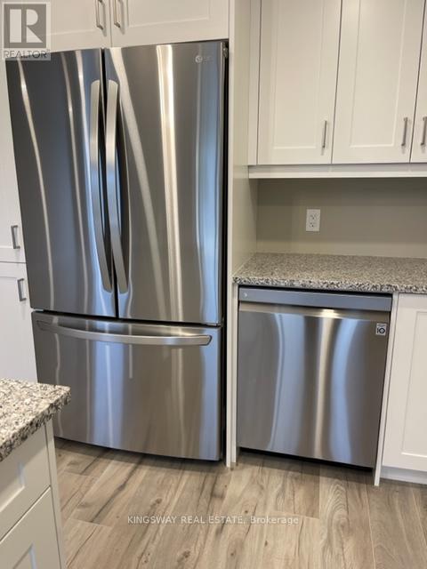 1 Highbook St. Street W, Kitchener, Ontario  N2E 3N9 - Photo 3 - X12553672