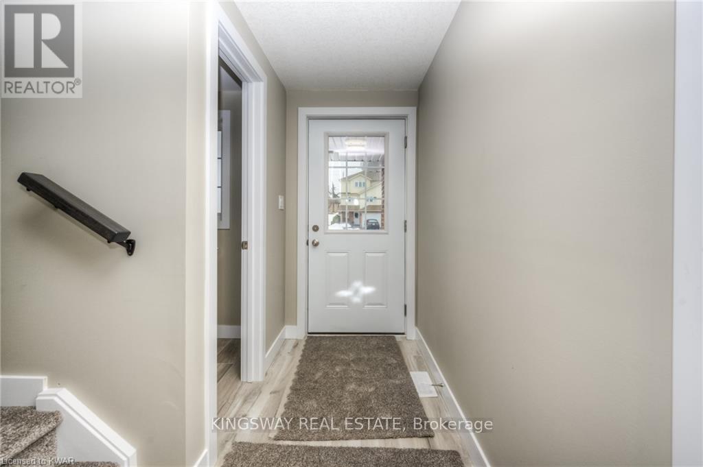 1 Highbook St. Street W, Kitchener, Ontario  N2E 3N9 - Photo 6 - X12553672