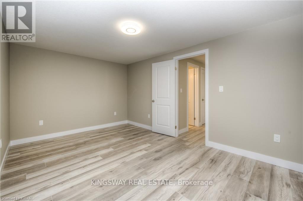 1 Highbook St. Street W, Kitchener, Ontario  N2E 3N9 - Photo 8 - X12553672