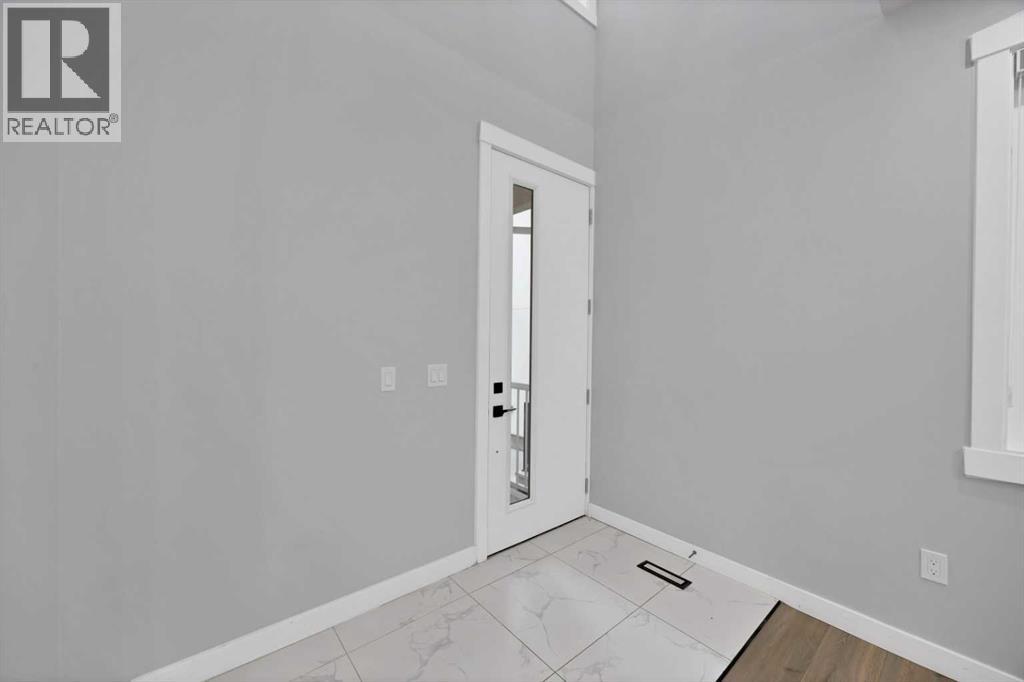 4839 87 Avenue Ne, Calgary, Alberta  T3J 2J5 - Photo 4 - A2269412