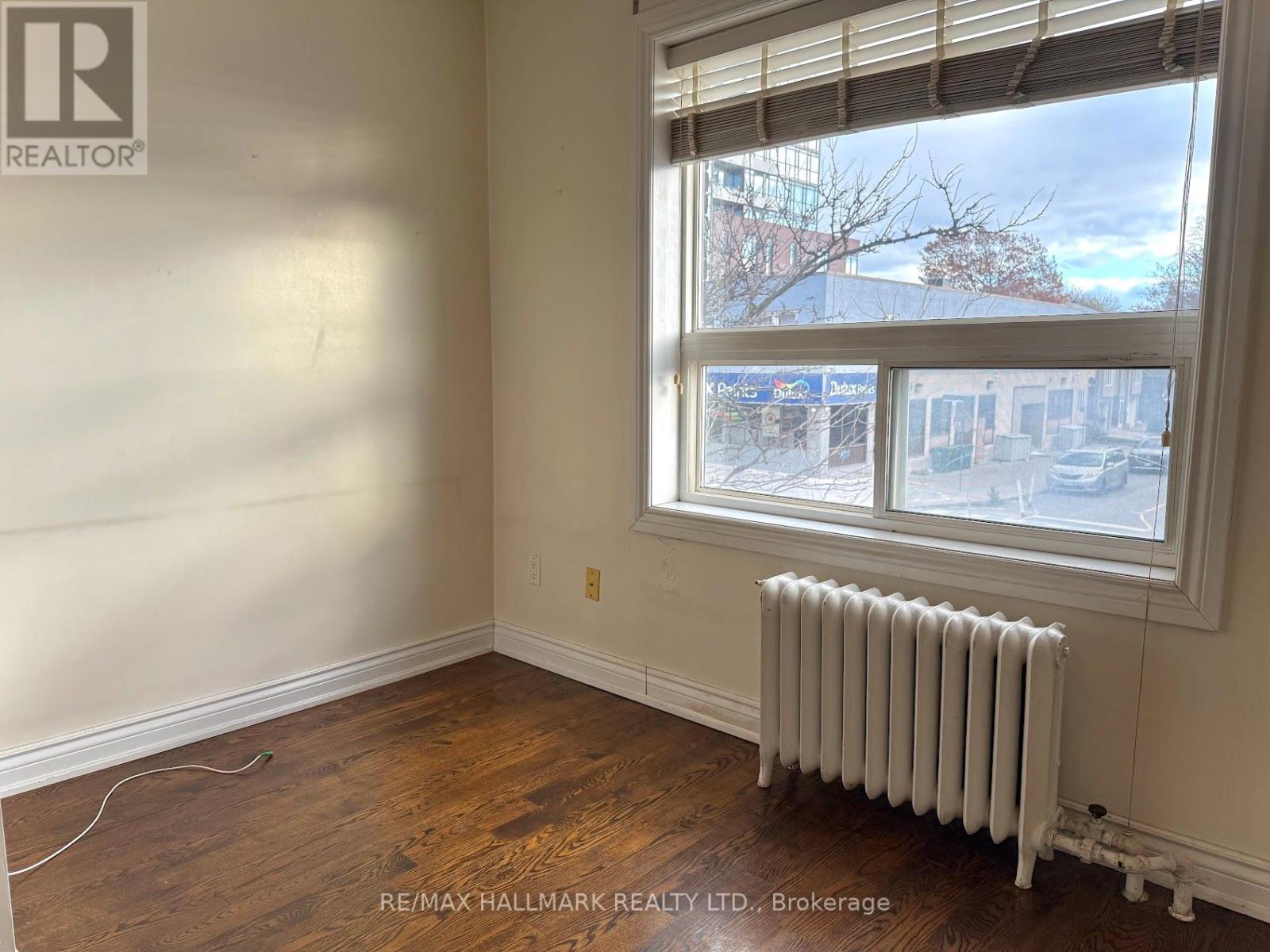 1 - 2038 Danforth Avenue, Toronto, Ontario  M4C 1J6 - Photo 15 - E12553714